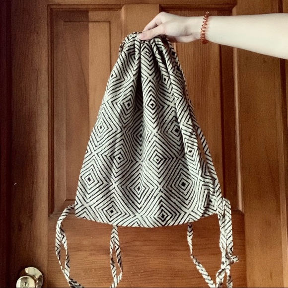 Boho Geometric Aztec Print Festival Cinch Bag - Picture 2 of 4